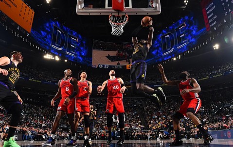 世俱杯-被快船各种打爆，湖人内线支柱莫名其妙又一次彻底丧气了？