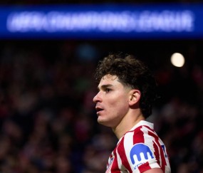 世俱杯投注-要价超9500万！镜报：阿尔瓦雷斯在枪手夏窗名单 车子 巴萨也竞争