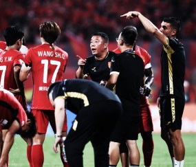 世俱杯买球网站-恩师讲述向余望成长经历，希望8至10年培养更多向余望