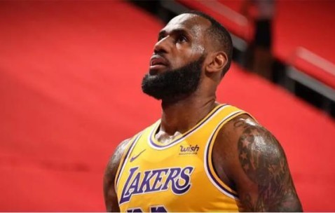 留队前景良好！37岁的詹姆斯和湖人彼此需要